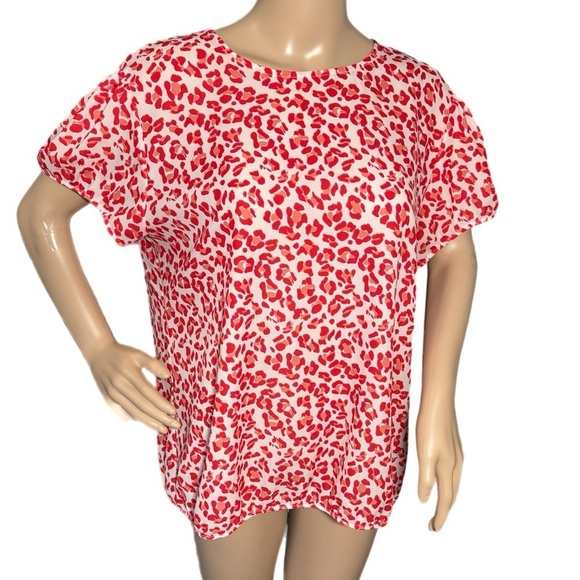 New York & Company Tops - Sweet Pea NY & Co By Stacy Frati Red Animal Print Top Sz L Short Sleeve Sheer